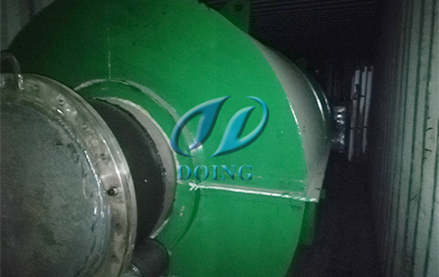 恭喜布基纳法索客户一台小型废轮胎炼油设备完成发货