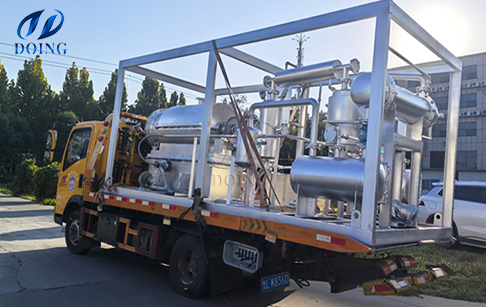 一套小型框架式轮胎塑料热解机械发往斯里兰卡