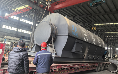 东盈业务再扩展！1台10吨轮胎炼油设备发往斯里兰卡