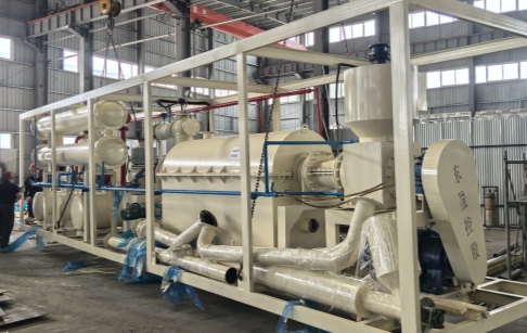 设备新突破：1吨处理量的废塑料连续化热解设备发往韩国