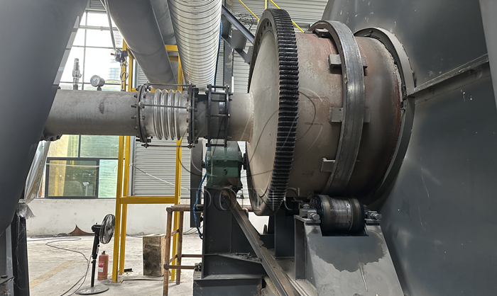 间歇式轮胎炼油设备传动系统