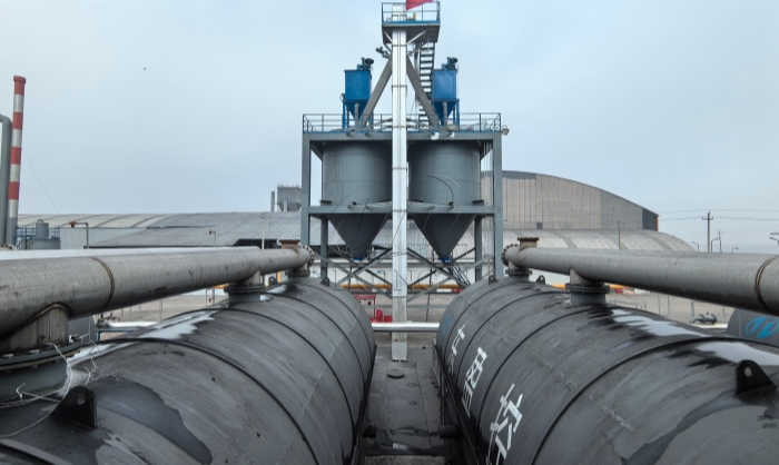 半连续式炼油设备