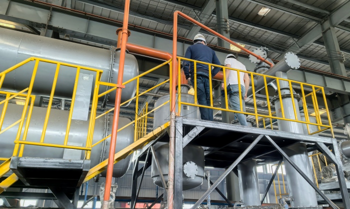 东盈裂解炼油设备