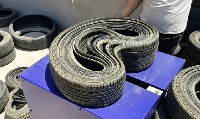 套好的废轮胎