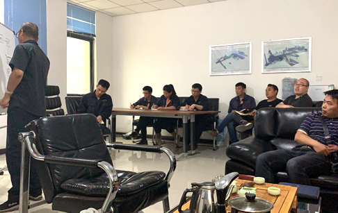 热烈庆祝河南东盈技术交流会议隆重召开