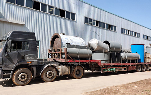 布基纳法索客户一台5吨轮胎油精炼设备完成发货